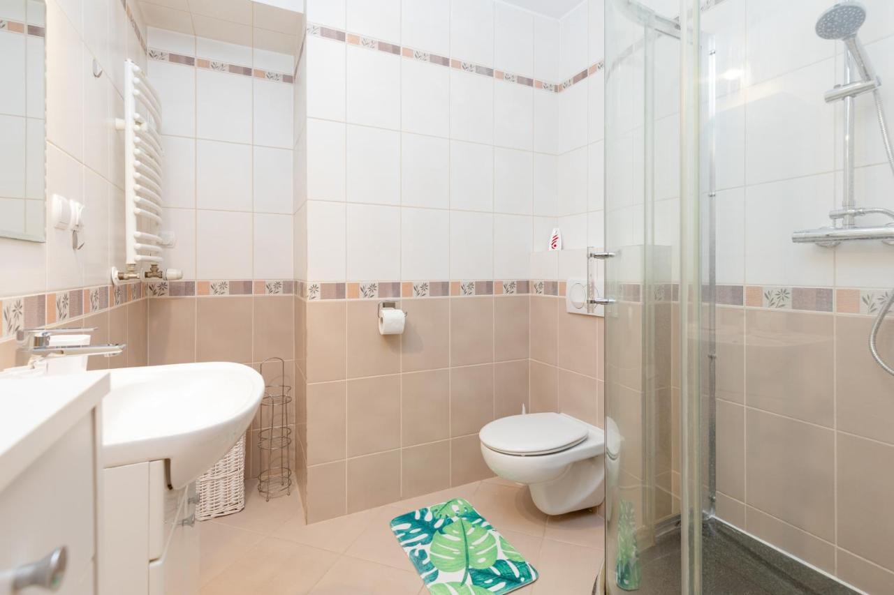Okopowa By Renters Apartmán *